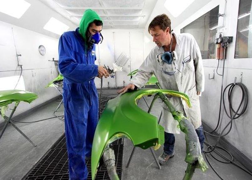 Automotive Collision Repair – Career Programs